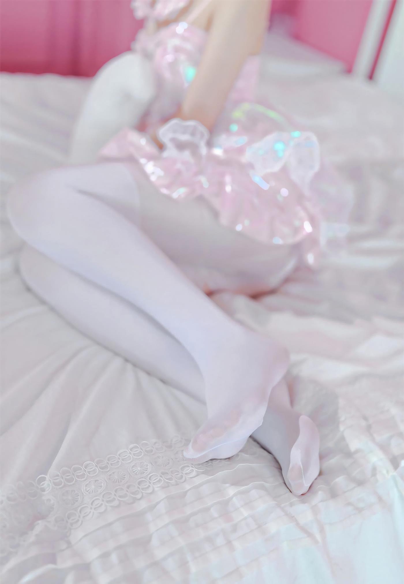 洛桑w伊梓 – 雪糕[33P/203MB]插图