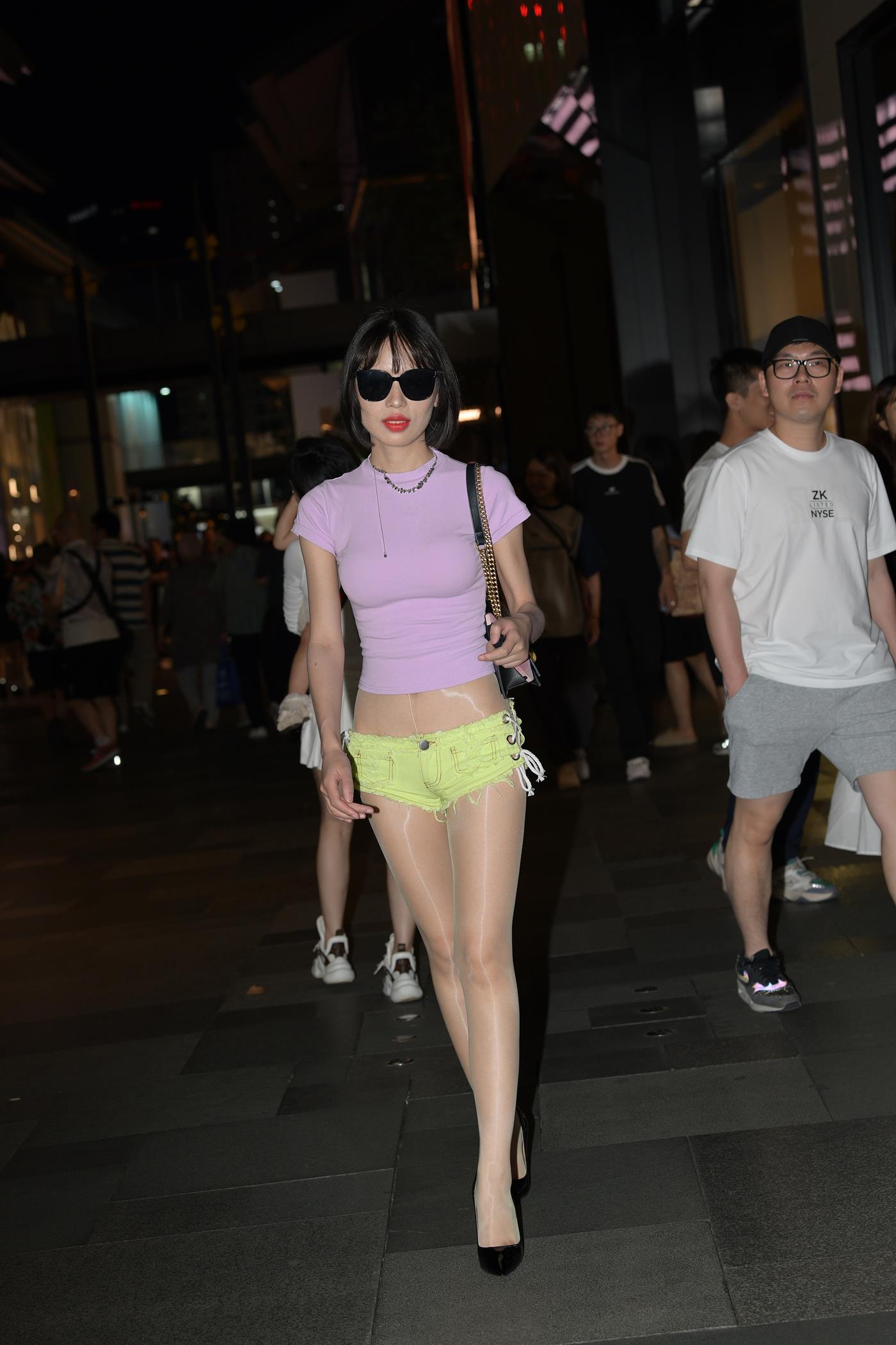 精选街拍作品 NO.4977 荧光绿短裤[82P/223MB]插图3