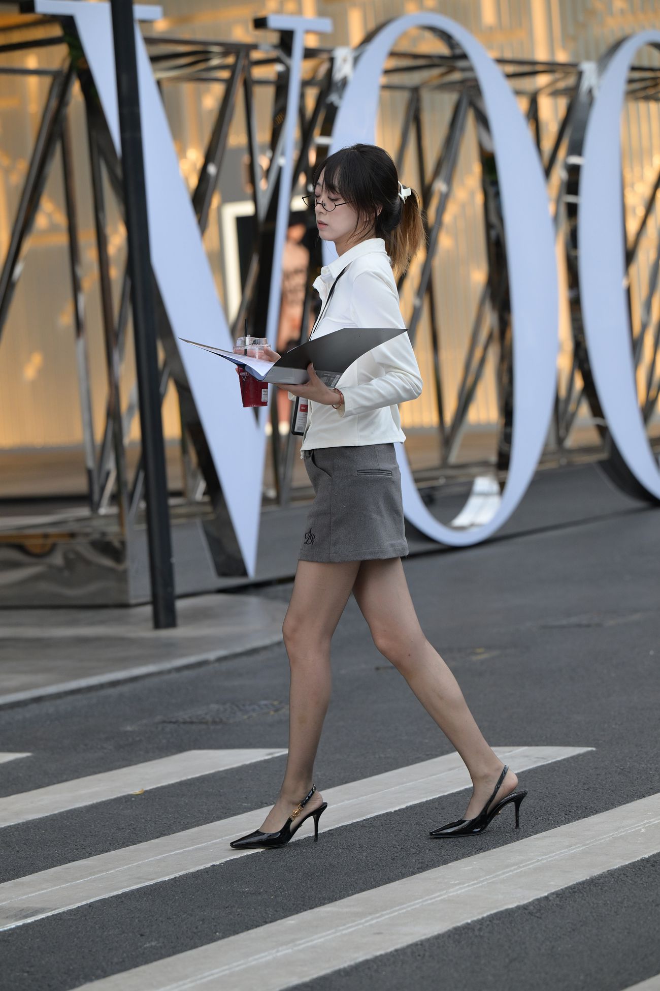 精选街拍作品 NO.5121 衬衫短裙通勤风[171P/409MB]插图3