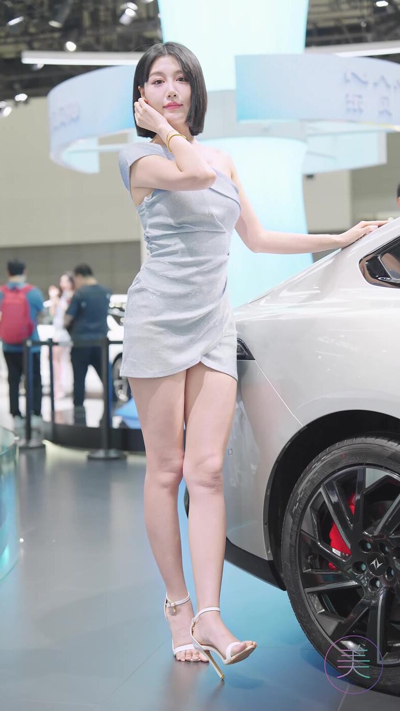 NO.0716 2023 广州车展 Racing Model 车模抖音网荭随拍38[1V/384MB]插图3