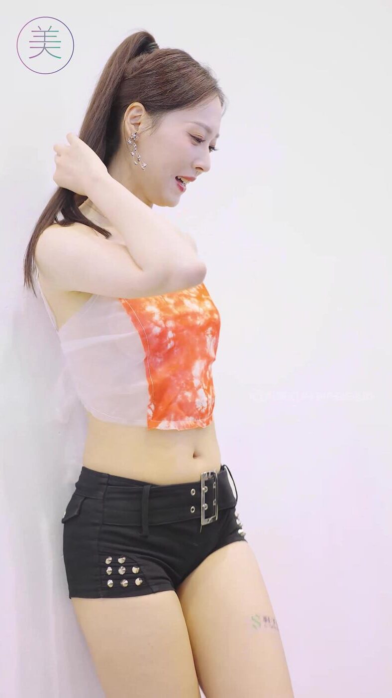 NO.0692 2023 苏州GTSHOW改装车展 Auto Salon Racing Model 83[1V/354MB]插图