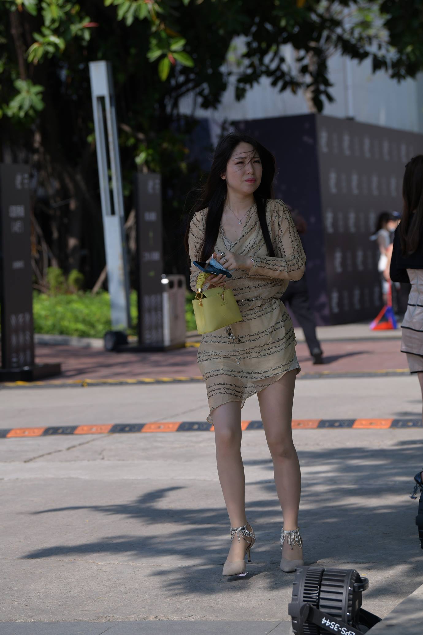 精选街拍作品 NO.5206 温婉优雅姑娘[124P/270MB]插图1