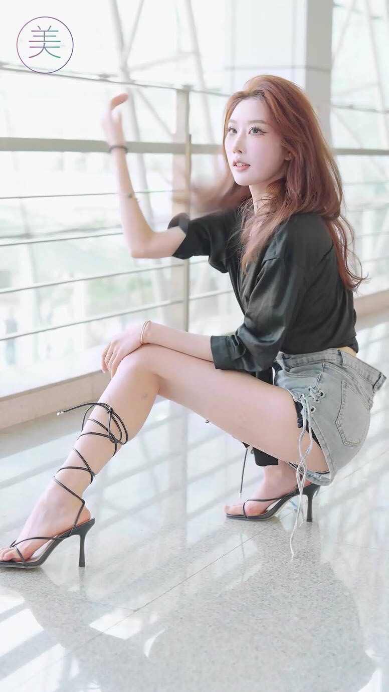 NO.0866 2023 广州车展 Racing Model 车模抖音网荭随拍88[1V/196MB]插图3