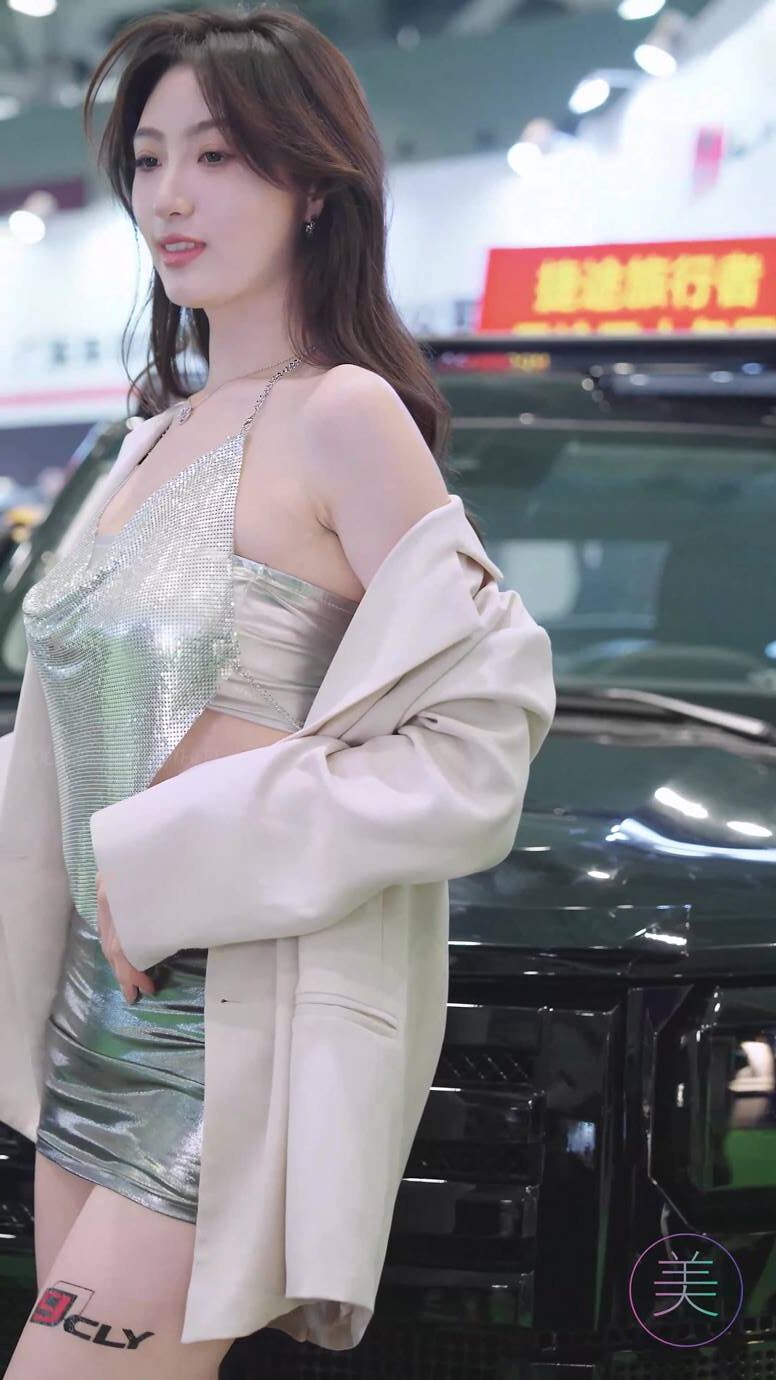 NO.0886 2024 深圳改装车展 Auto Salon 车模抖音网荭随拍 03[1V/441MB]插图