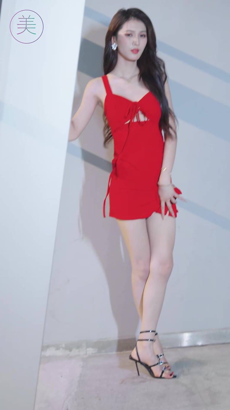 NO.0902 2023 广州车展 Racing Model 车模抖音网荭随拍102[1V/600MB]插图2