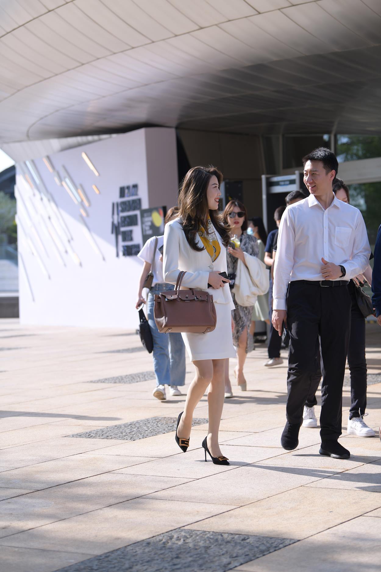 精选街拍作品 NO.5427 白色至服套装[101P/169MB]插图3