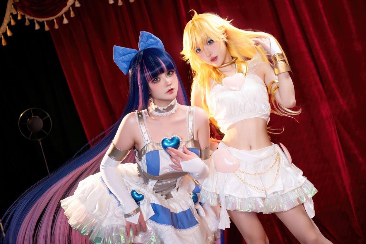 阿包也是兔娘 & 苏苏苏Sofia – 吊带袜天使[33P/418MB]插图3