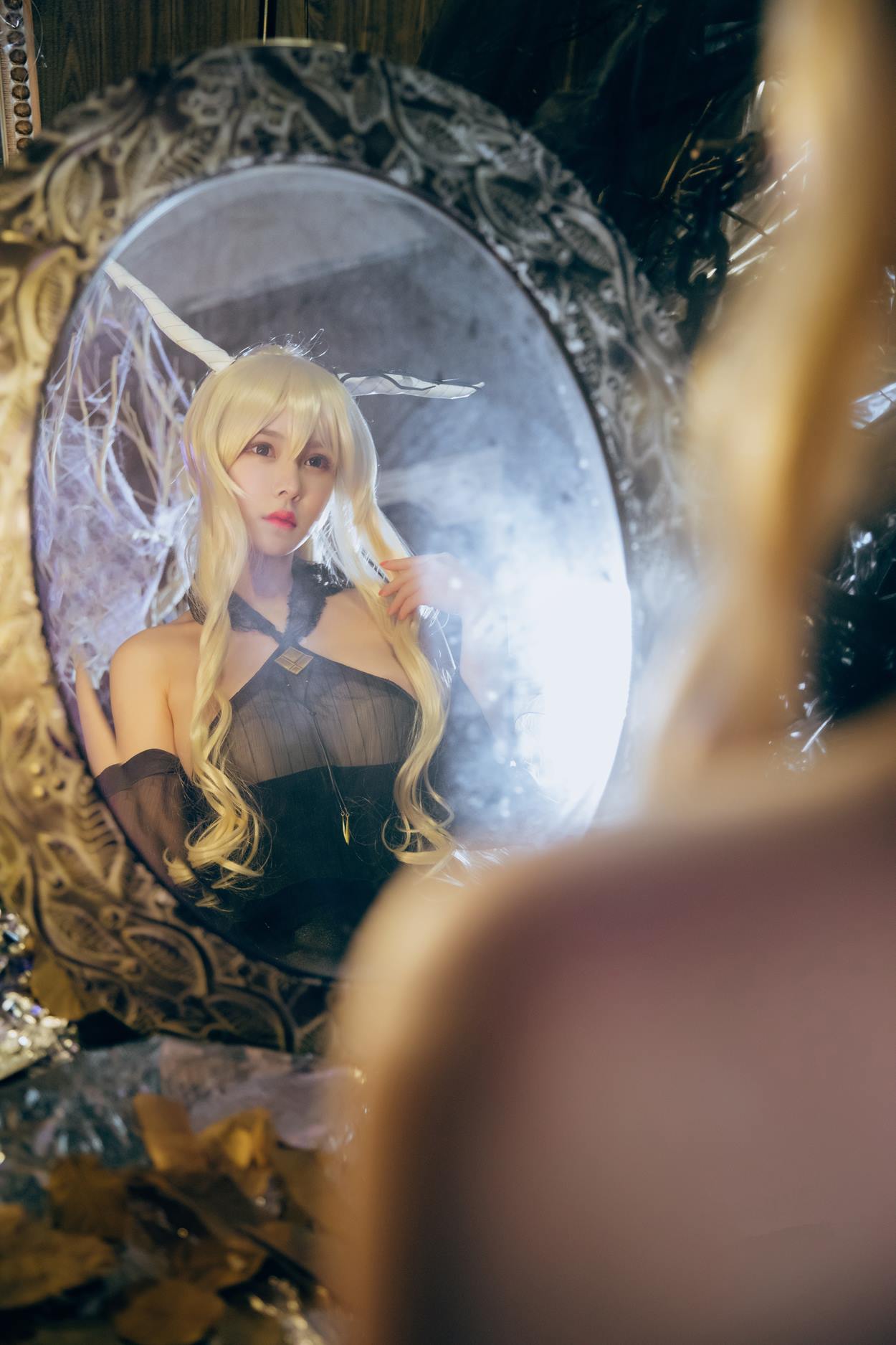 亚马逊鲶鱼 – 明日方舟 闪灵 泳衣[20P/349MB]插图