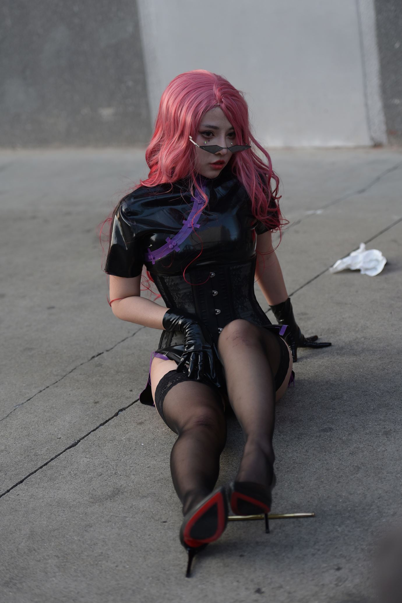 精选街拍作品 NO.5357 黑胶cos镁钕[100P/216MB]插图1