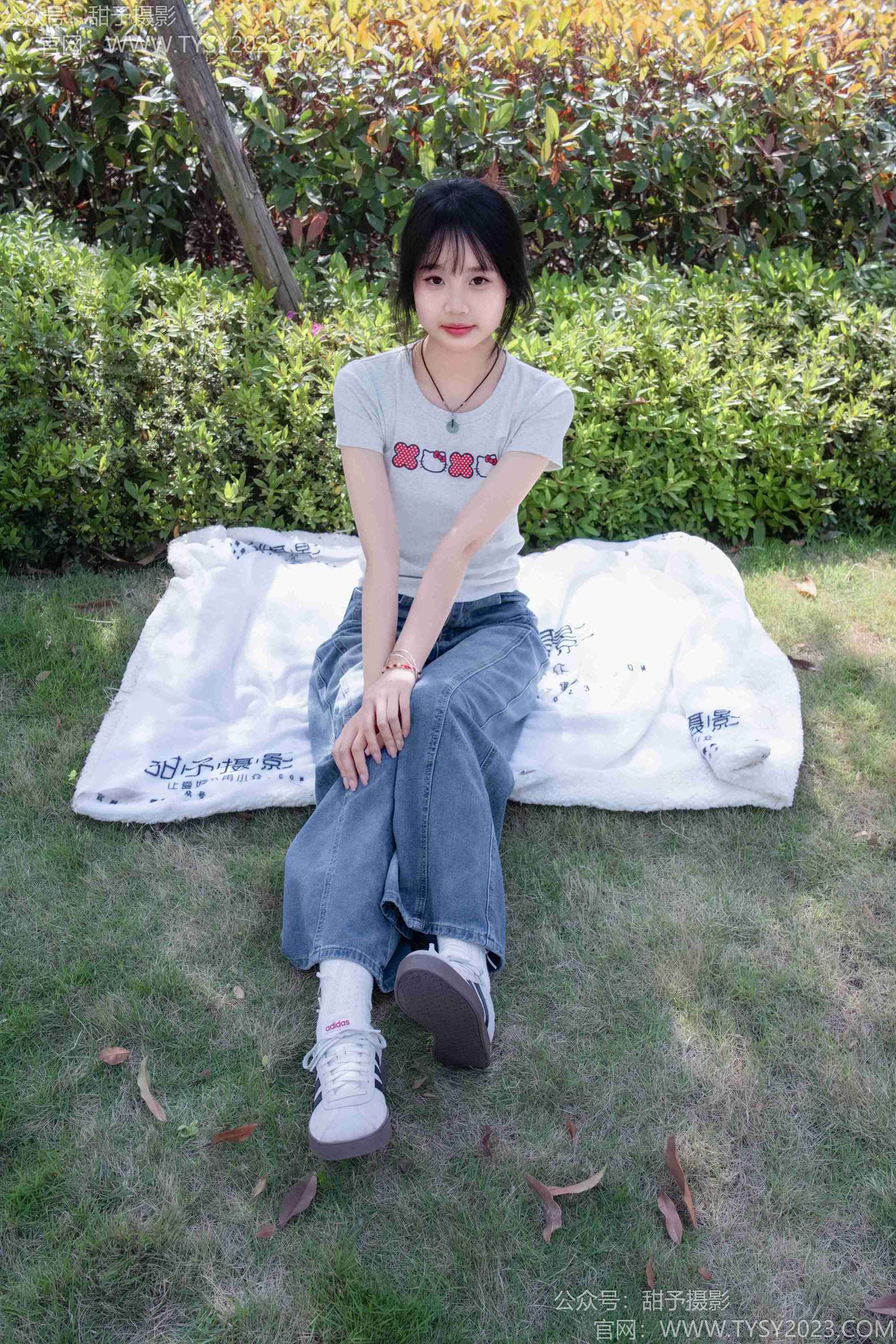 甜予摄影194期：小橙子-棉云踏青完整版[130P/2V/9.37G]插图6