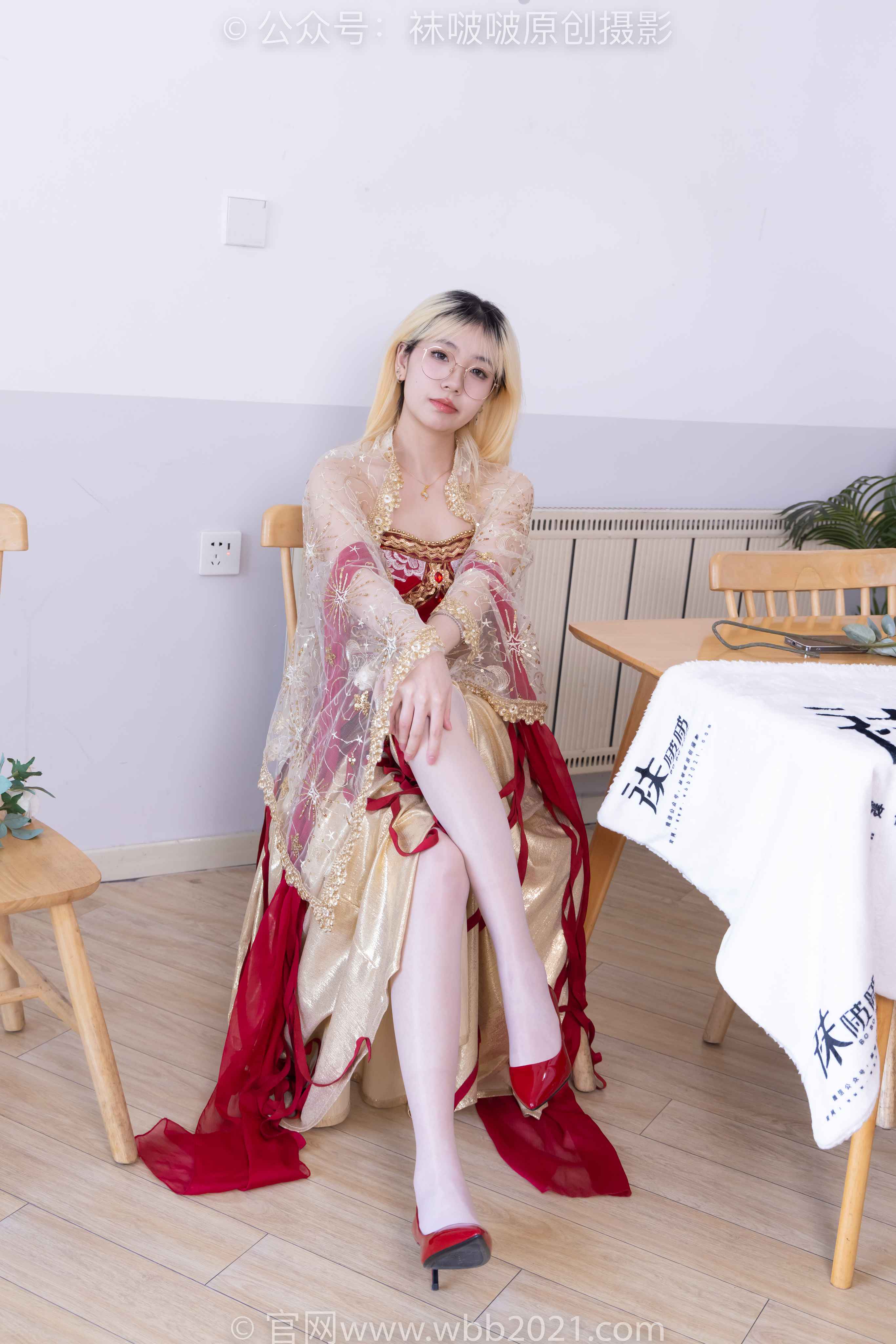 袜啵啵540花絮版[145P/1V/5.79G]插图2