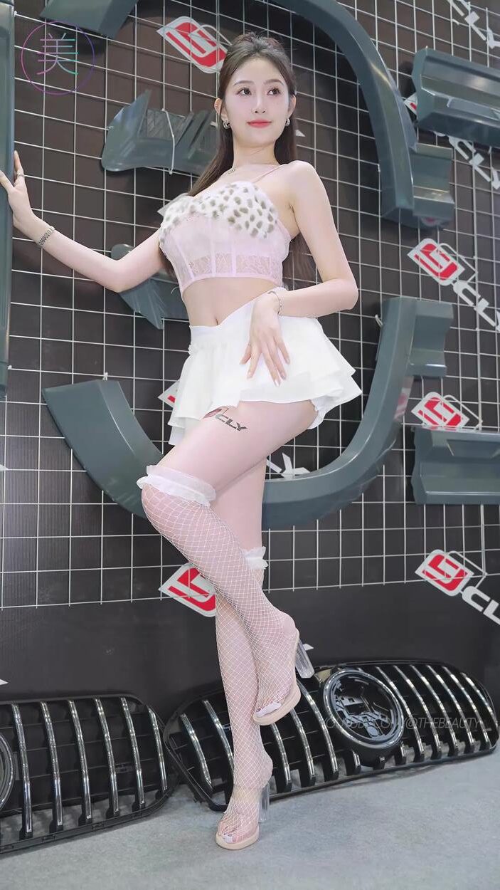 NO.1051 2024 深圳改装车展 Auto Salon 车模抖音网荭随拍 63[1V/928MB]插图1