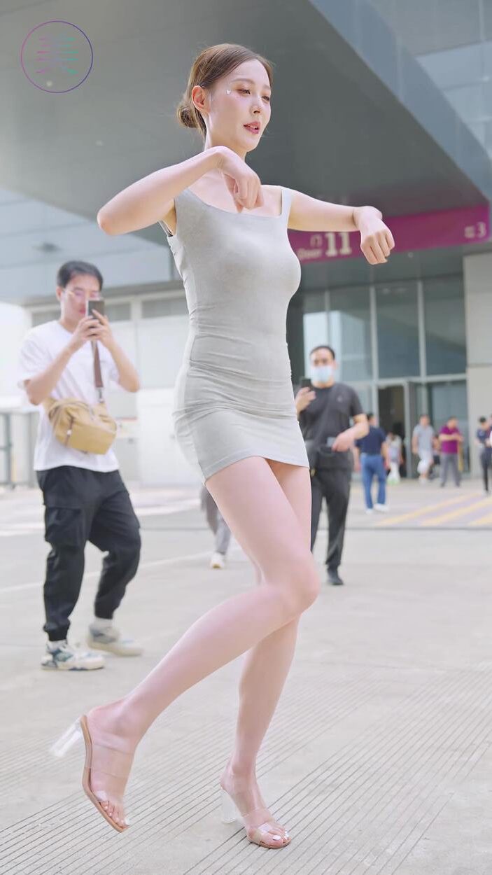 NO.1097 2024 深圳粤港澳大湾区车展 Model 车模随拍 08[1V/345MB]插图2