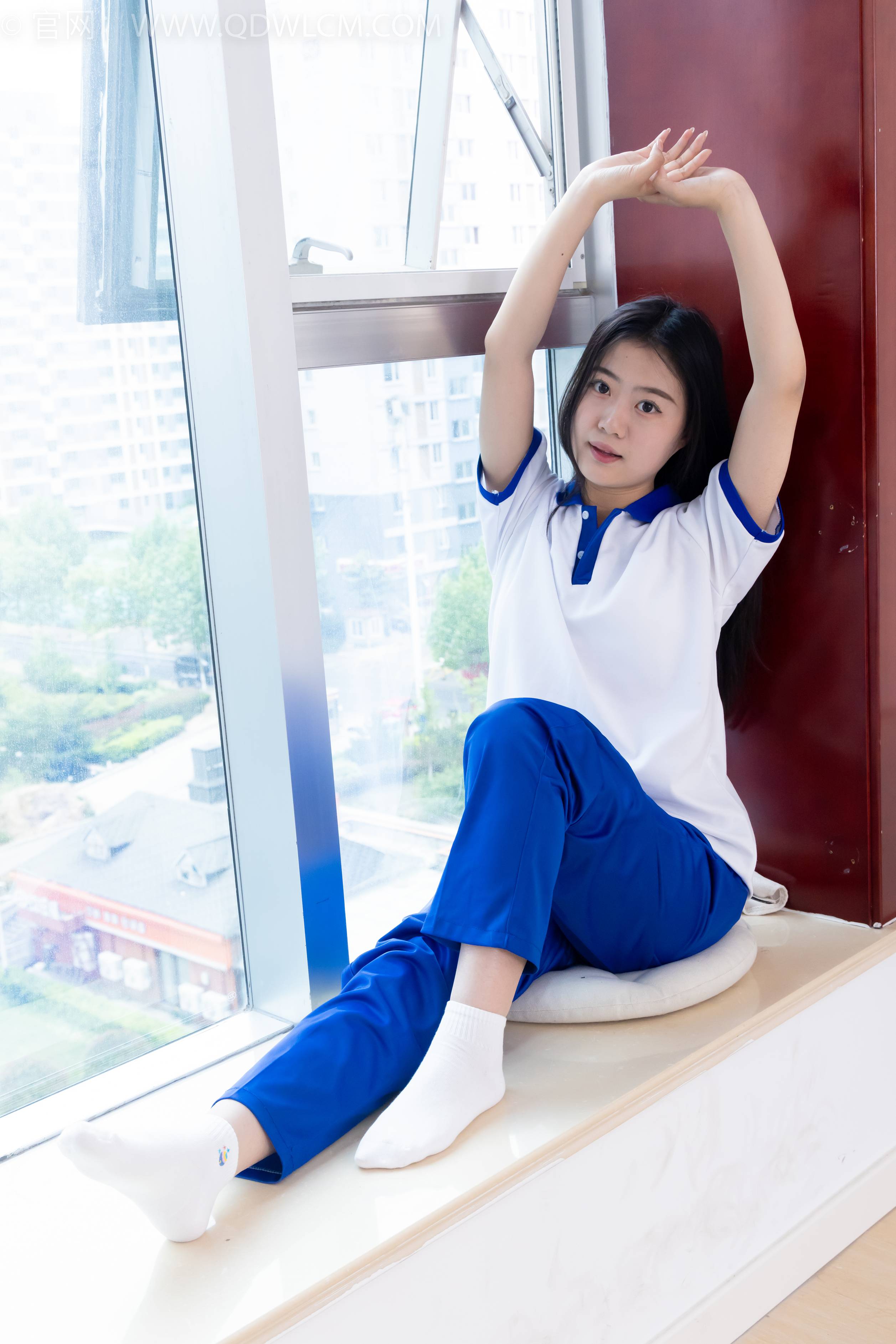 物恋2368期：芋头-板鞋、白棉袜、裸足（粉色美甲）芋头[150P/1V/3.61G]插图3