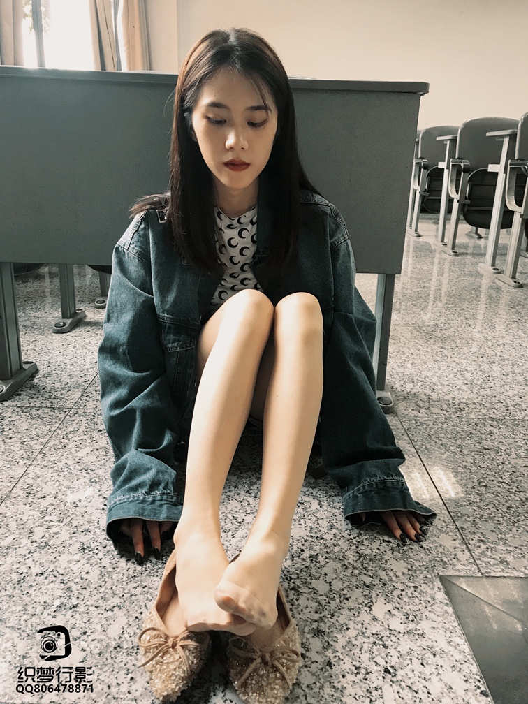 织梦教室肉丝[79P/1V/2.24G]插图6