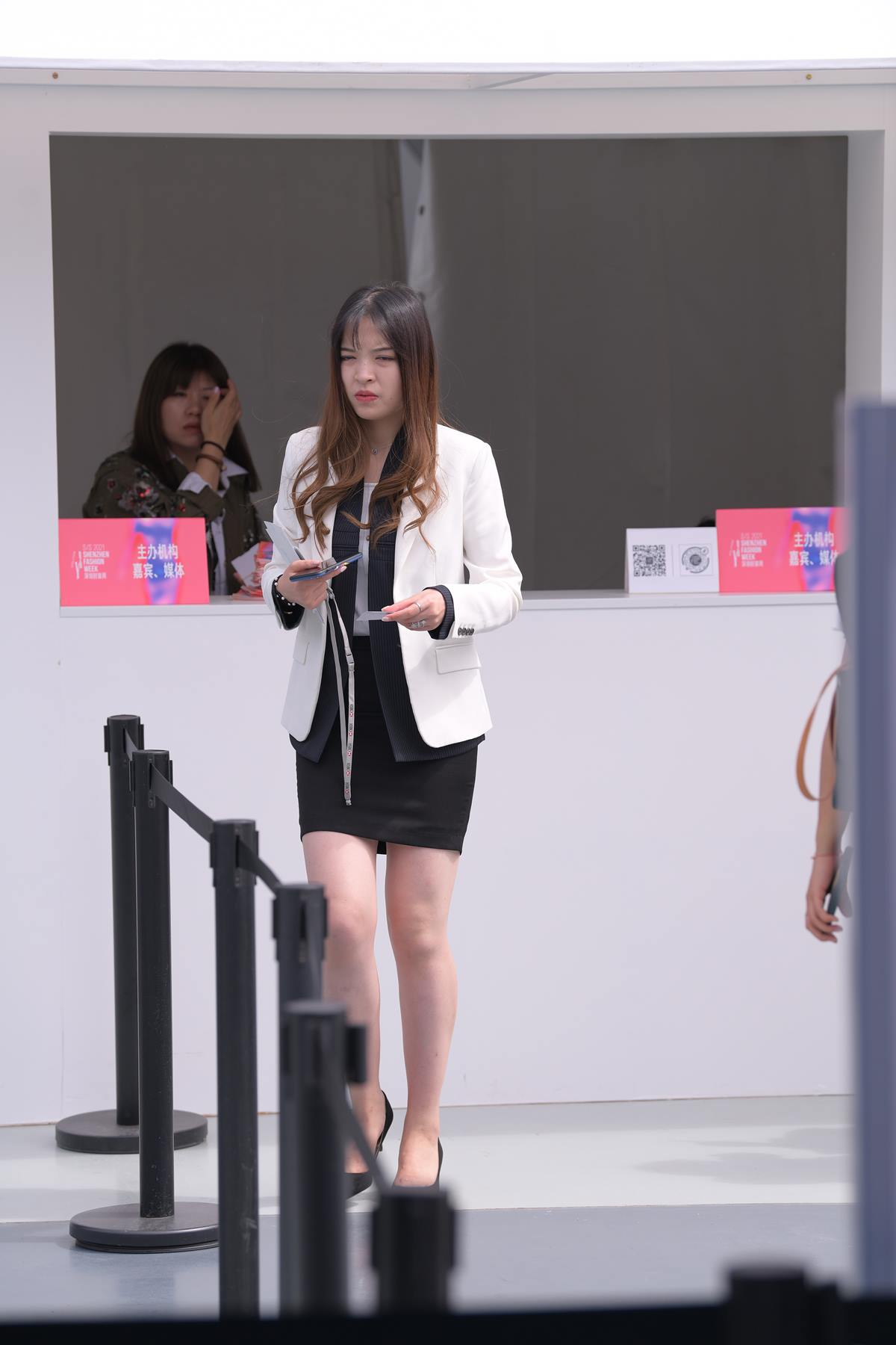 精选街拍作品 NO.5565 黑白搭配OL[62P/98MB]插图3