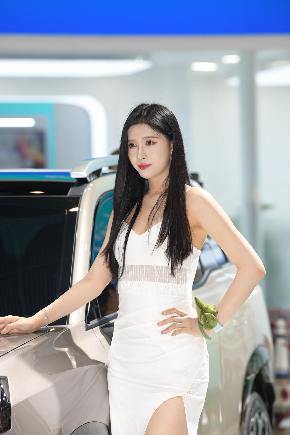 精选街拍作品 NO.5553 白色长裙[27P/52MB]插图