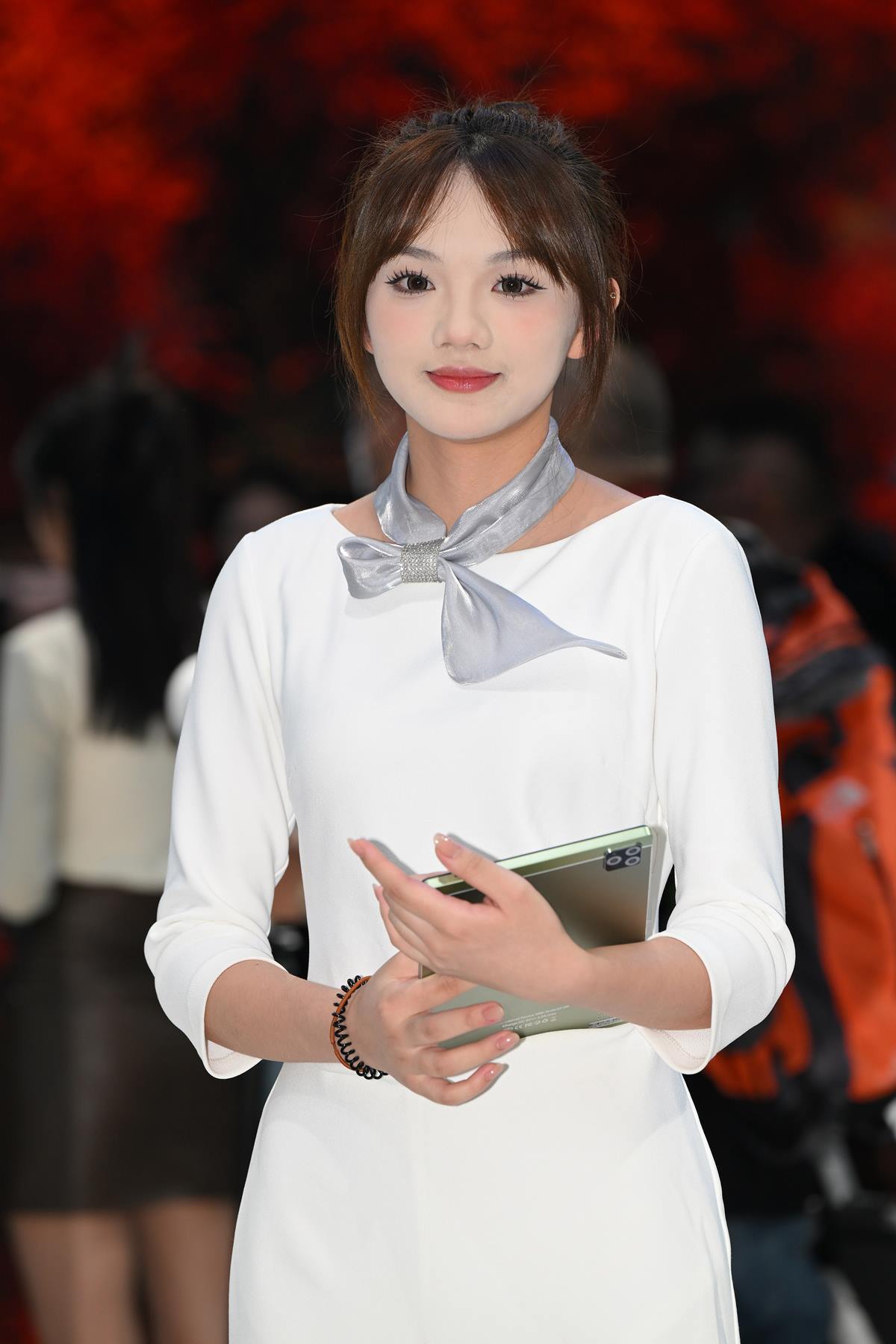 精选街拍作品 NO.5589 清秀OL小解解[53P/93MB]插图3