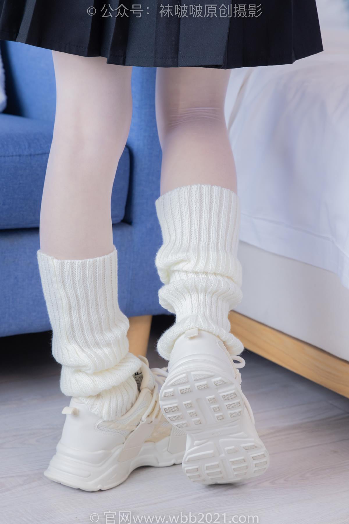 [BoBoSocks袜啵啵]NO.548 糯米-运动鞋、堆堆袜套、薄白丝、jk至服[145P/1V/6.08GB]插图2