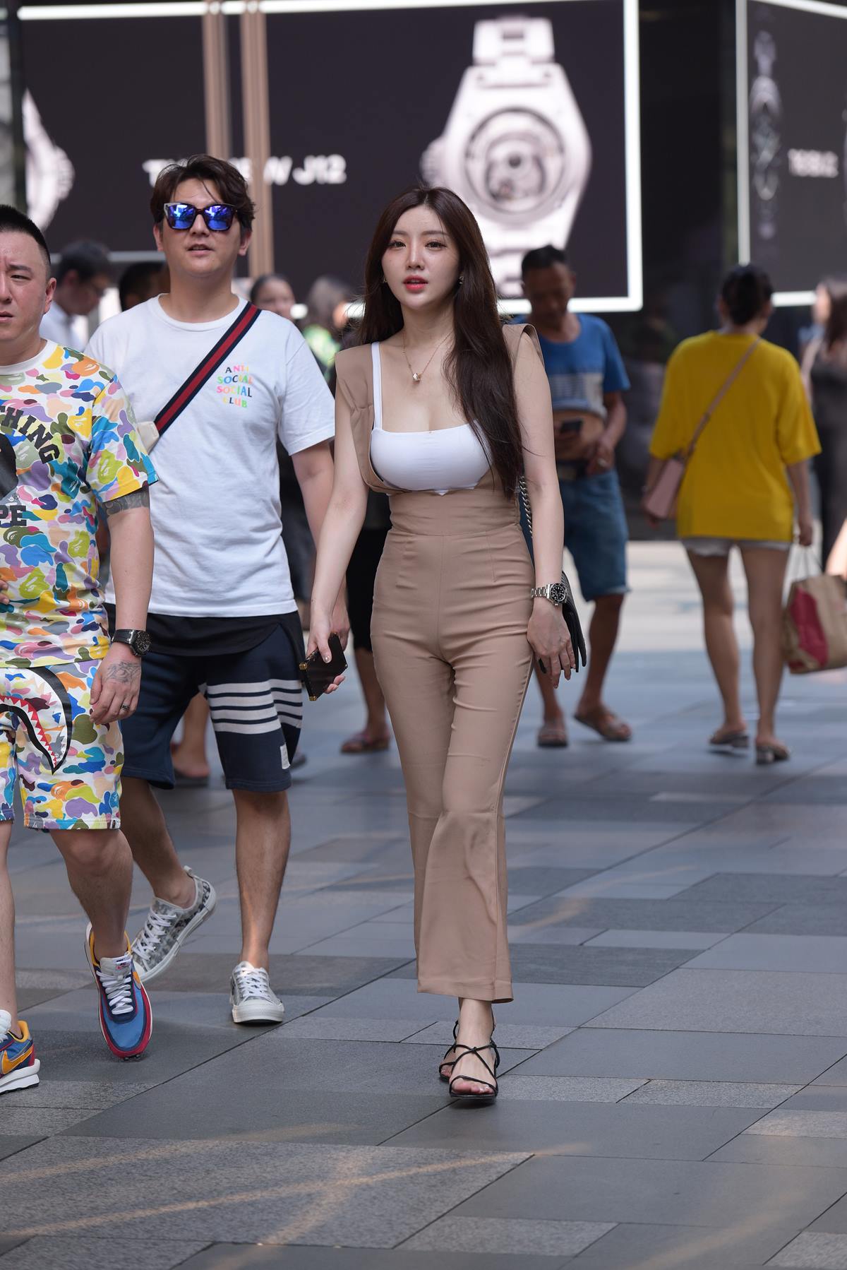 精选街拍作品 NO.5534 甜美背带裤[67P/129MB]插图