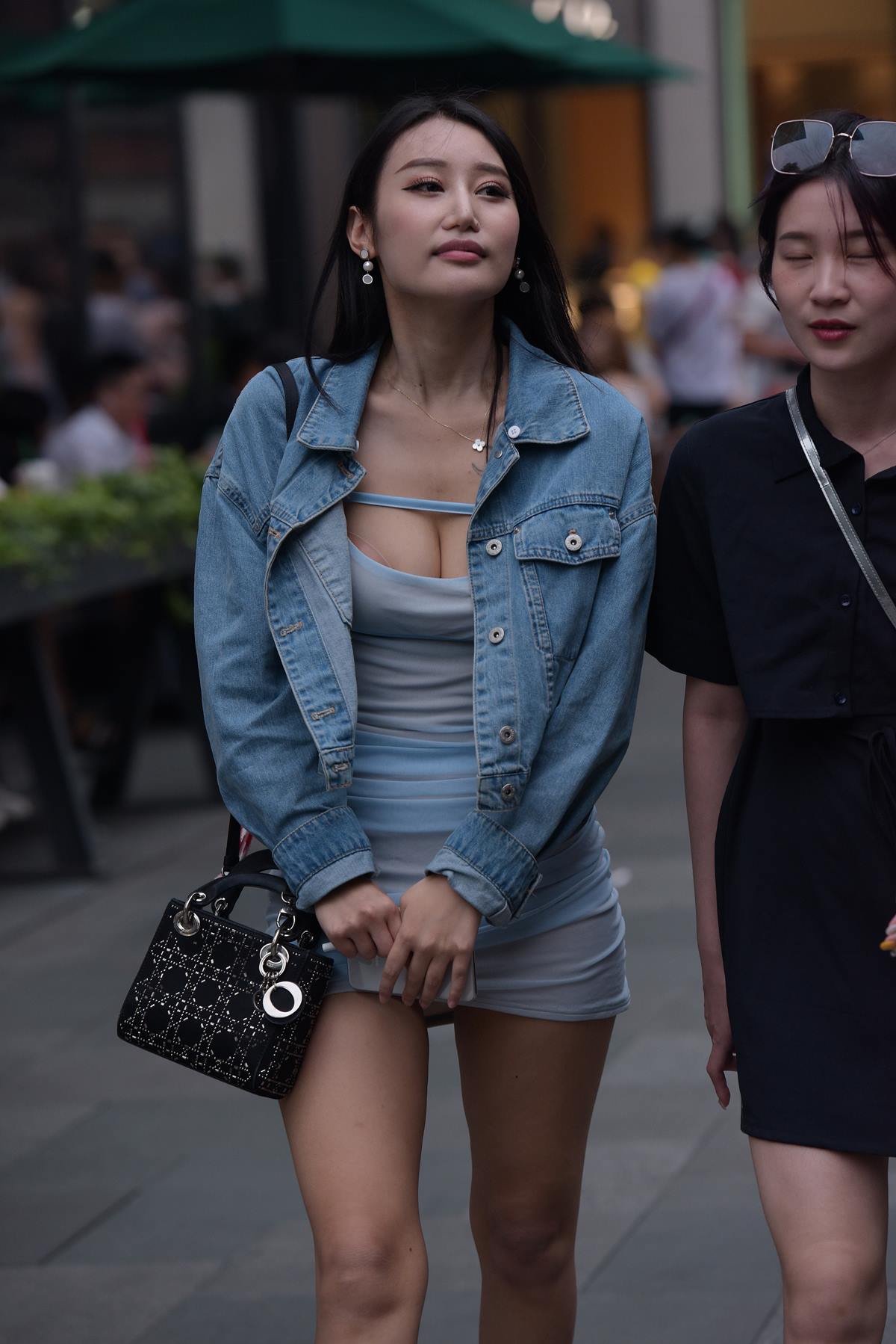 精选街拍作品 NO.5514 好身材藏不住[49P/101MB]插图2