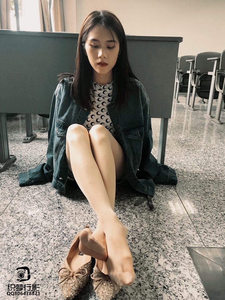 织梦教室肉丝[79P/1V/2.24G]插图7