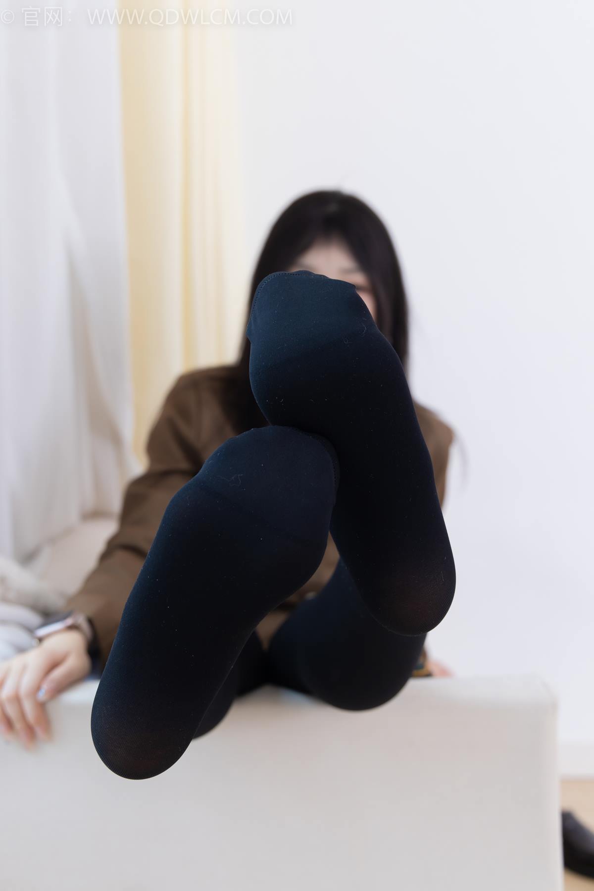 勿恋传媒 NO.2367 嘟嘟-皮鞋、厚黑丝、jk至服[165P/1V/3.81GB]插图