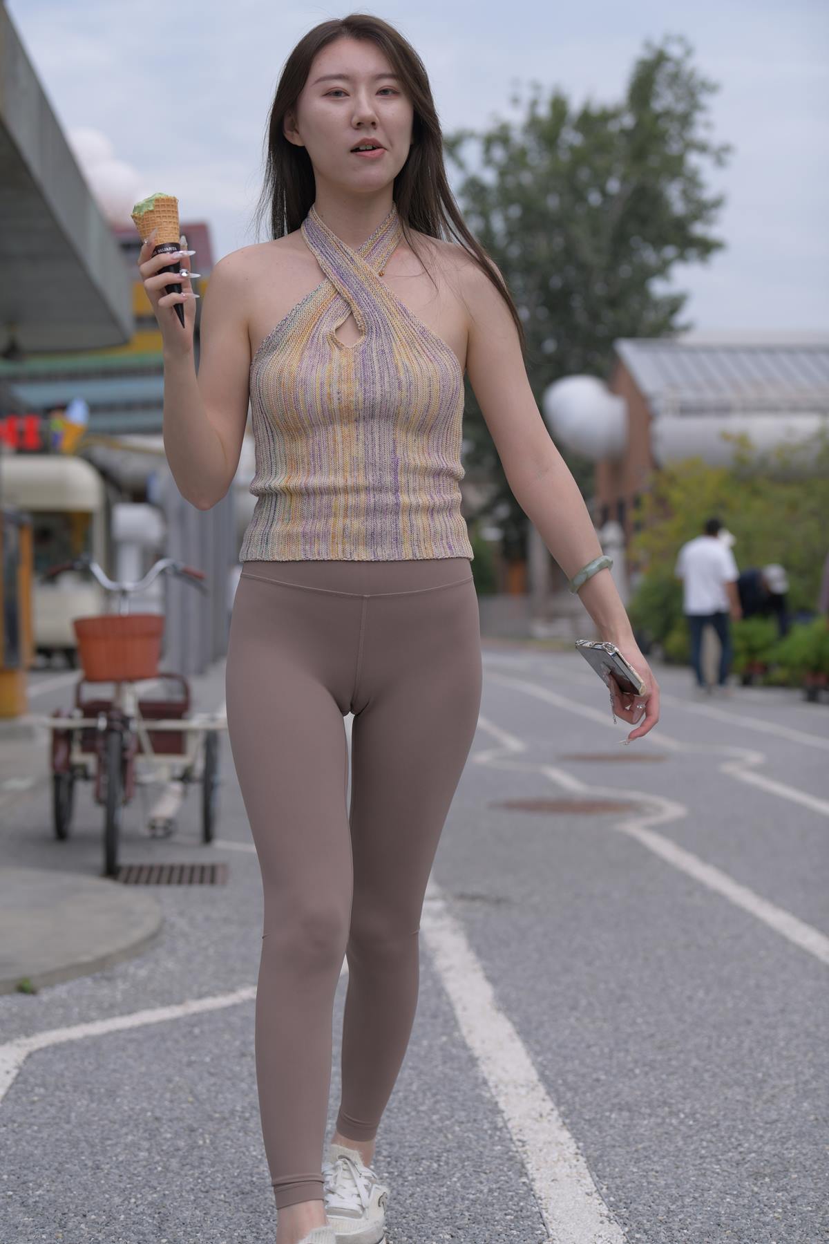 精选街拍作品 NO.5579 一始街拍作品 – 与山茶撞满怀[579P/1.01GB]插图2