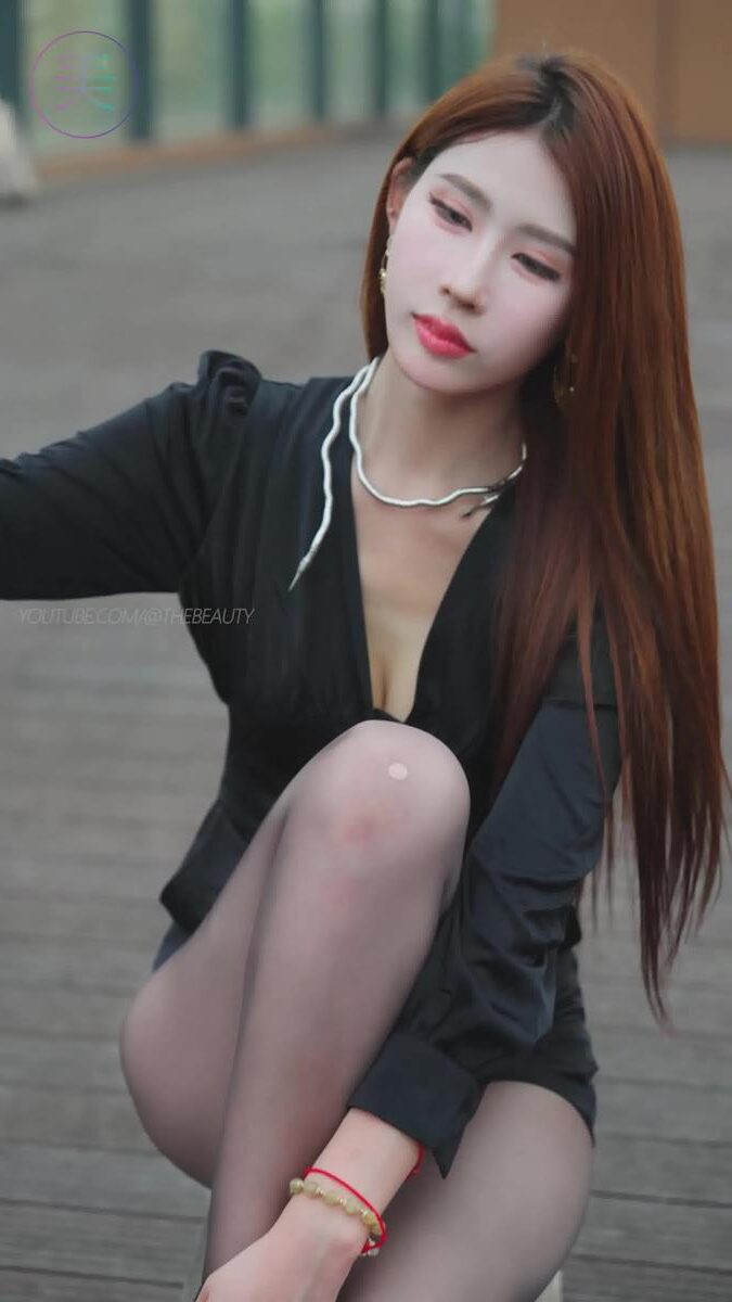 NO.1220 2024 深圳粤港澳大湾区车展 Model 车模随拍 71[1V/253MB]插图