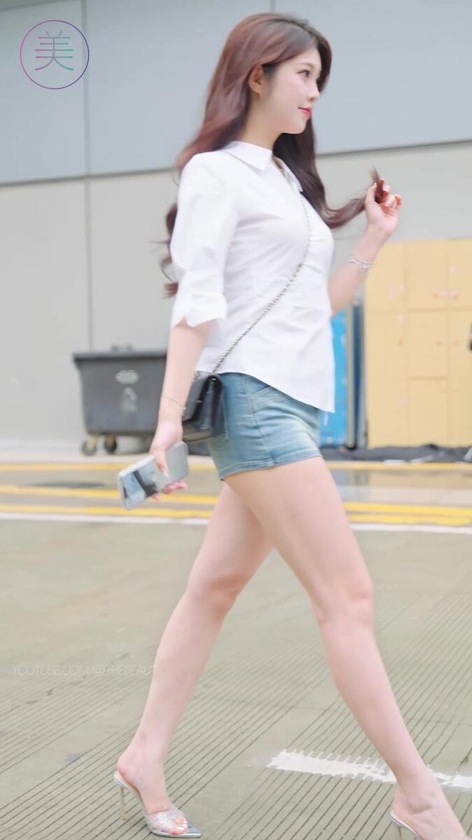 NO.1217 2024 深圳粤港澳大湾区车展 Model 车模随拍 68[1V/743MB]插图