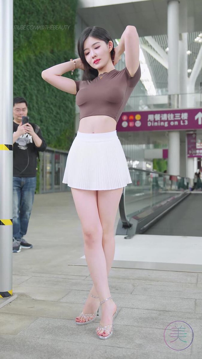 NO.1193 2024 深圳粤港澳大湾区车展 Model 车模随拍 54[1V/213MB]插图1