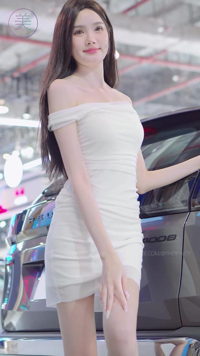 NO.1233 2023 东莞秋季车展 Racing Model 车模抖音网荭随拍车模09[1V/194MB]插图2