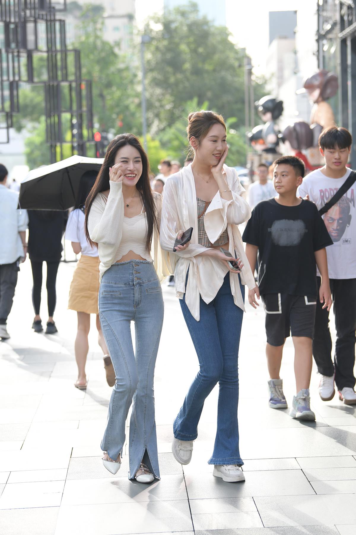 精选街拍作品 NO.5710 骨感青春牛仔裤[65P/168MB]插图1