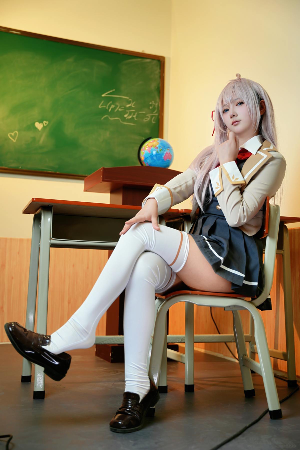 喜欢爱理吗 – 不时以俄语轻声遮羞的邻座艾莉同学[30P/135MB]插图2