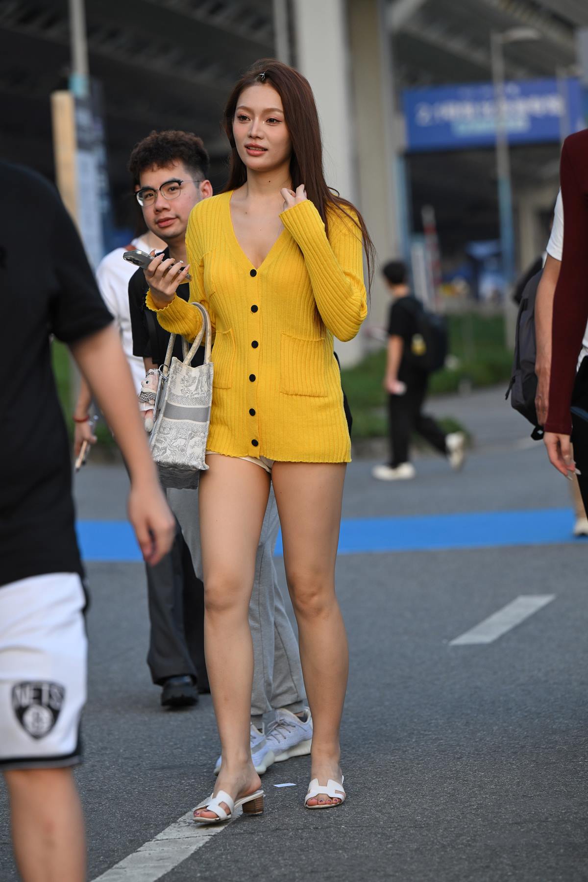 精选街拍作品 NO.5691 淡雅黄色针织[67P/199MB]插图