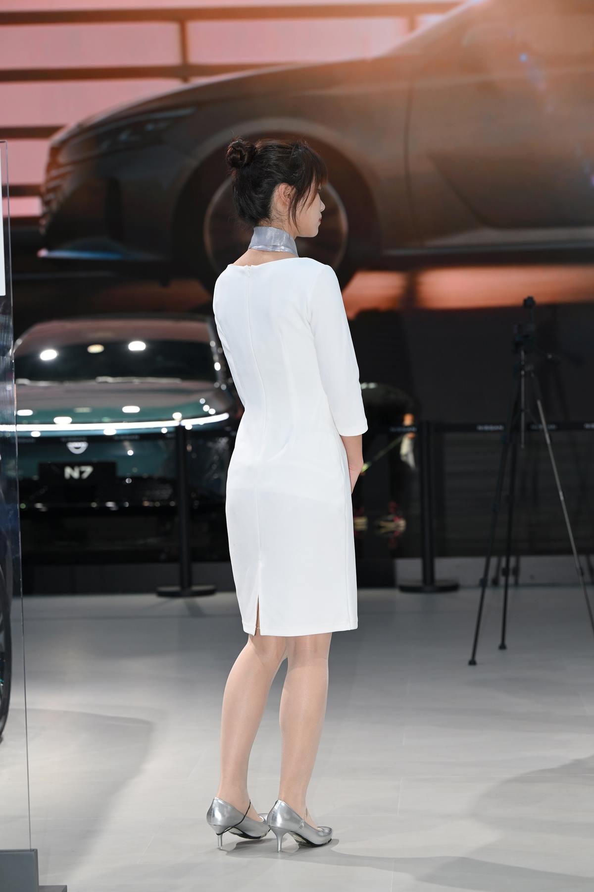 精选街拍作品 NO.5683 白色至服裙[70P/124MB]插图