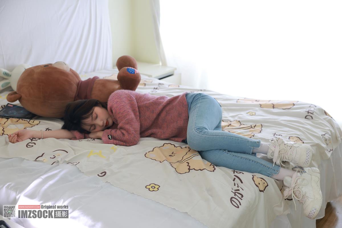[MZSOCK]爱镁足 NO.323 小点心[107P/1V/2.81GB]插图1