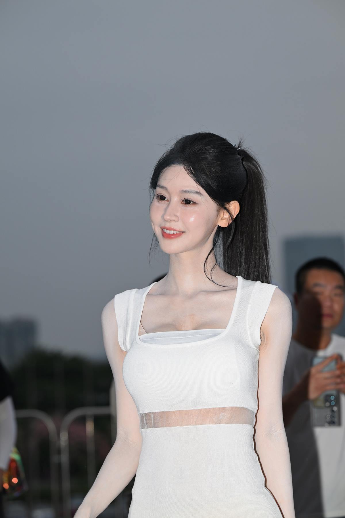 精选街拍作品 NO.5613 白色套装裙[101P/238MB]插图1