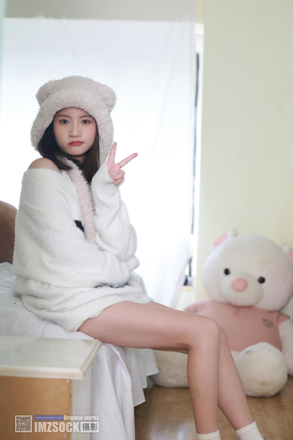 [MZSOCK]爱镁足 NO.327 小点心[146P/1V/3.23GB]插图