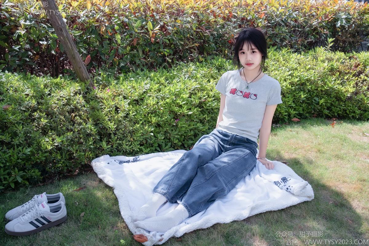 甜予摄影 NO.194 小橙子-板鞋、白棉袜、裸足[130P/2V/9.36GB]插图2