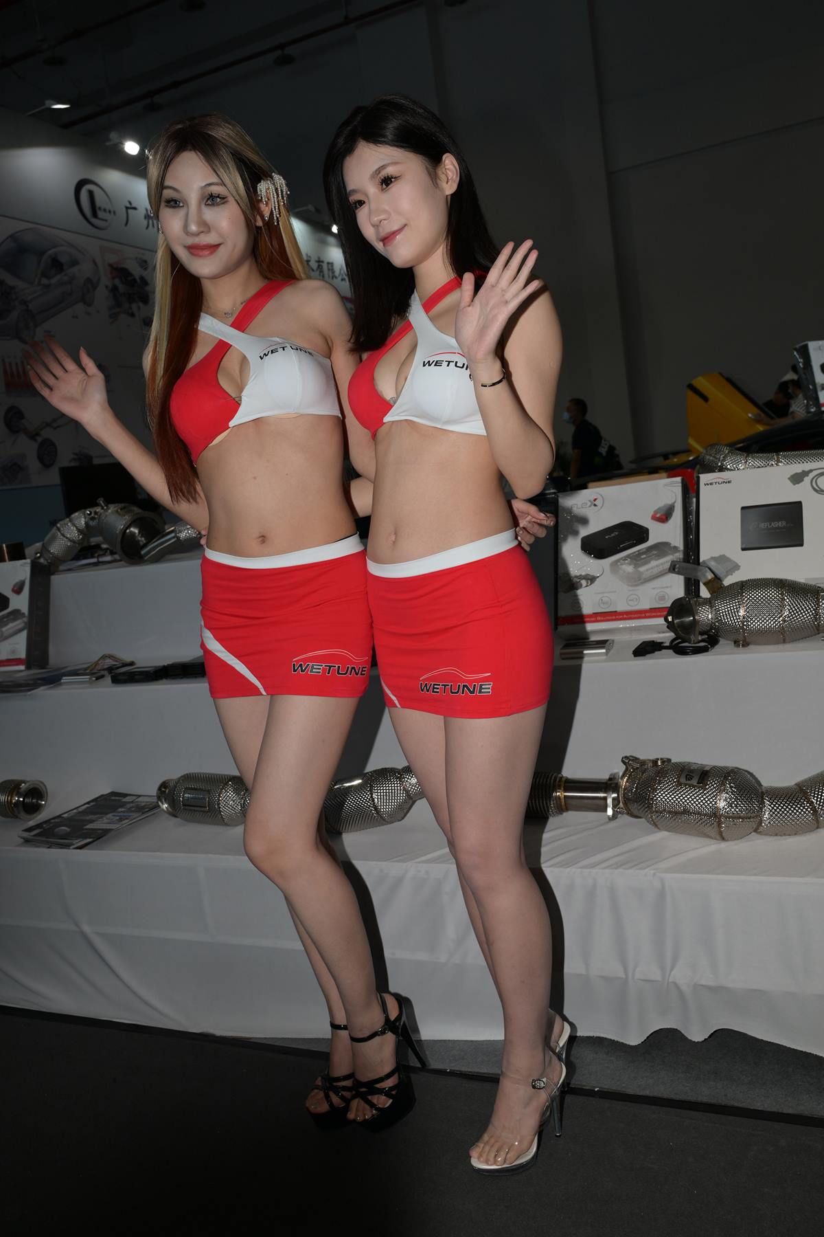 精选街拍作品 NO.5692 红色套装裙[64P/151MB]插图2