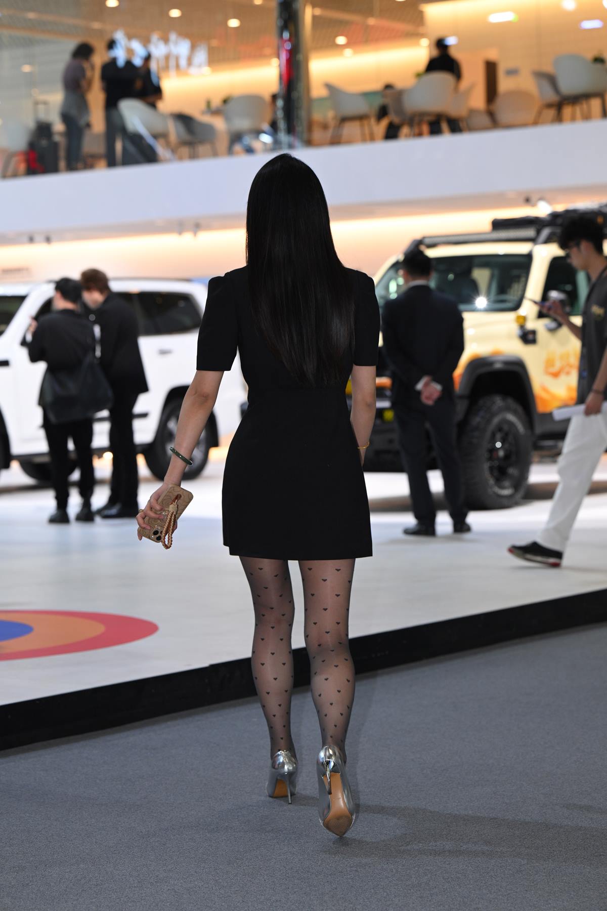 精选街拍作品 NO.5706 黑色西装裙[67P/165MB]插图2