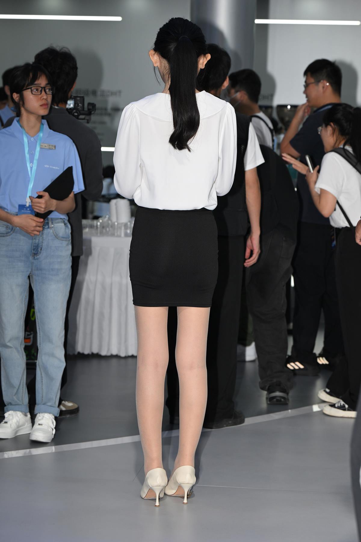 精选街拍作品 NO.5734 黑白搭配肉丝[92P/227MB]插图2