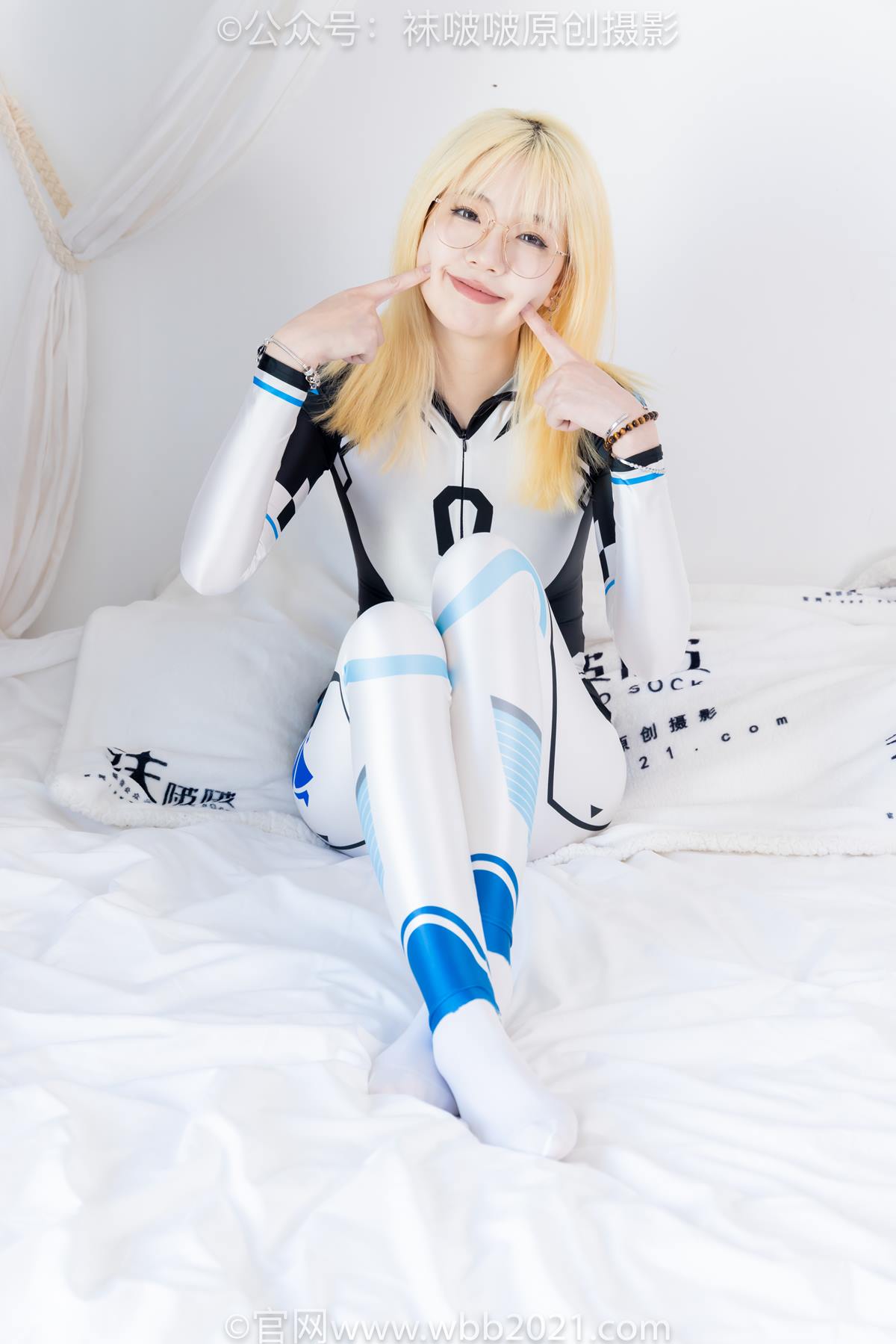 [BoBoSocks袜啵啵]NO.568 小甜豆-连体服、高跟鞋、厚白丝[148P/1V/6.39GB]插图2
