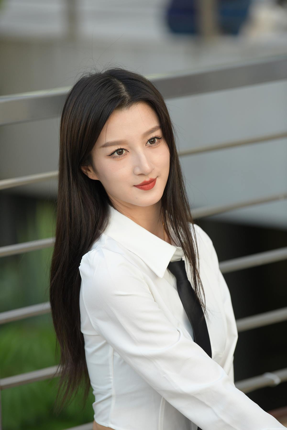 精选街拍作品 NO.5628 黑白搭配通勤风[108P/305MB]插图2