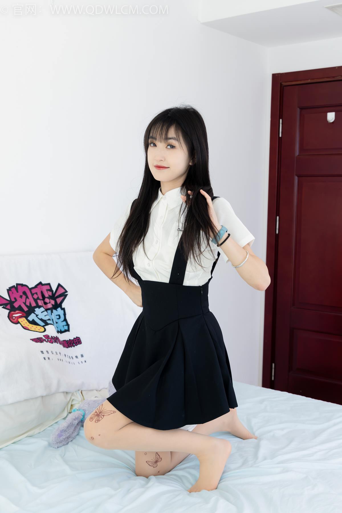 勿恋传媒 NO.2369 嘉木-长靴、长筒小腿白棉袜、蝴蝶薄肉丝[200P/1V/3.91GB]插图2