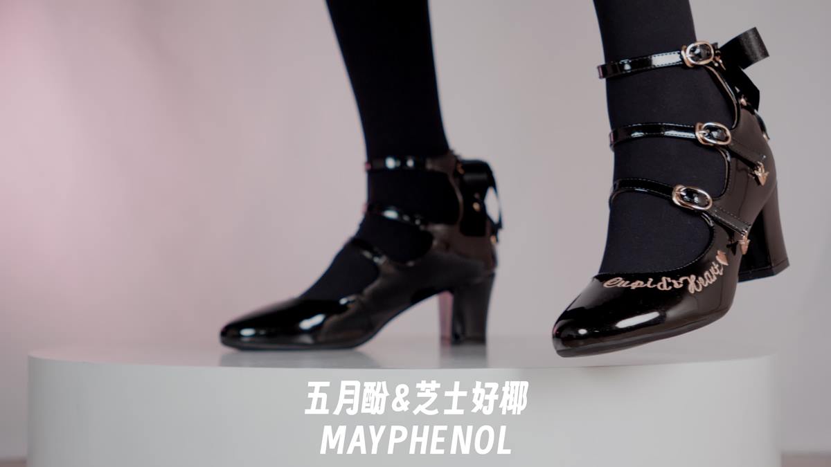 芝士好椰 NO.070 – 优雅高跟 奇迹岛丘比特之心猫眼宝石 and 黑[1V/297MB]插图1