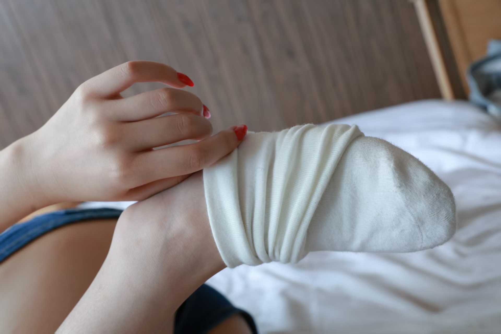 imzsock：2025-32期［105P/1V/2.21G］插图1