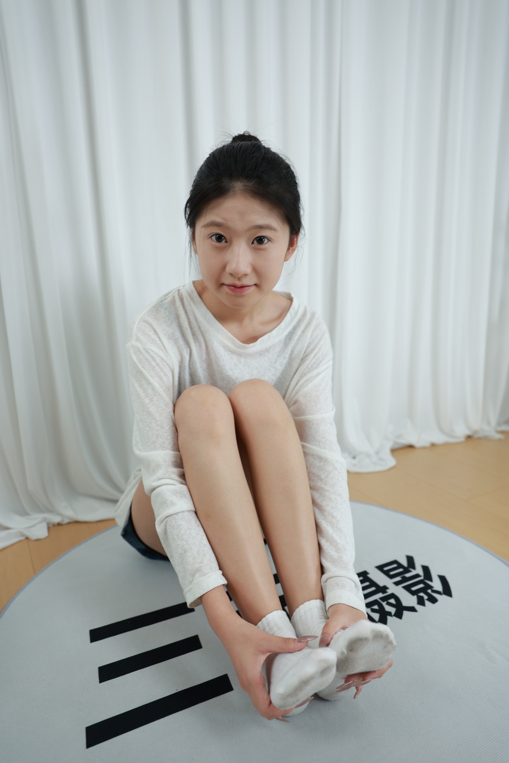 三禾摄影315期小涵热裤[311P/1V/2.93G]插图