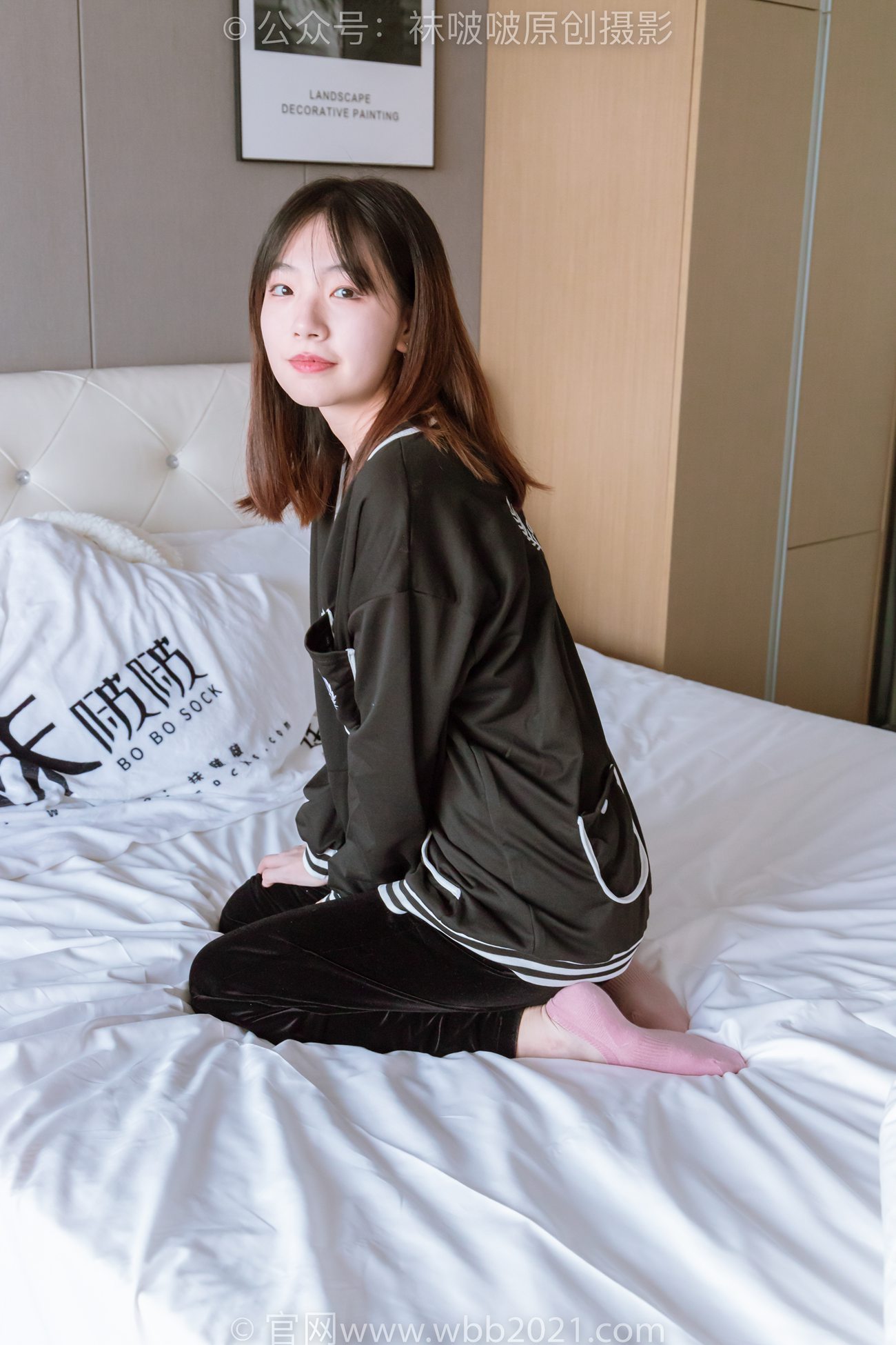 袜啵啵 积分限定作品 20期 高帮帆布鞋粉色棉船袜 [134P/1V/6.09G]插图3
